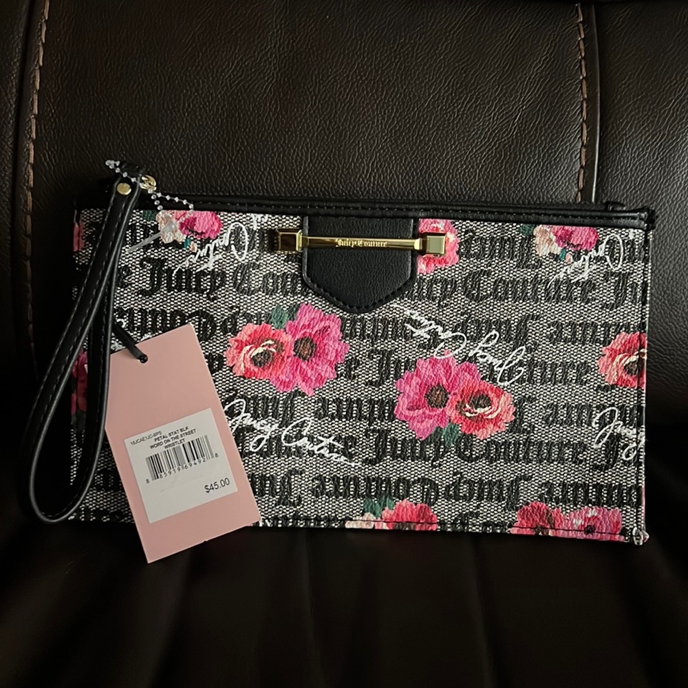 Juicy Couture Wristlet